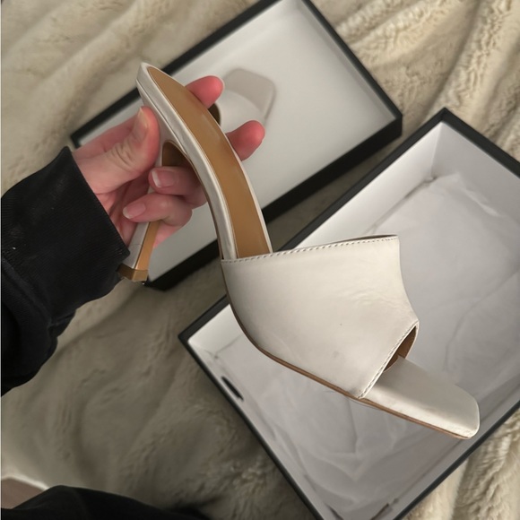 Tony Bianco Flora Heels - Picture 9 of 9